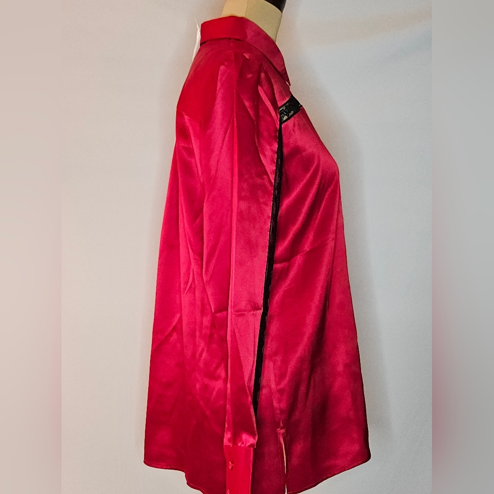 Etcetera Scarlet Blouse with Lace Accents - Picture 4 of 11
